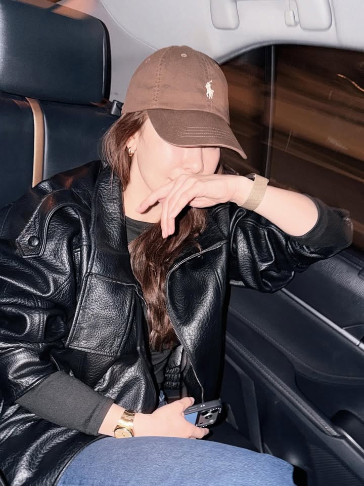 โบว์ - เบญจวรรณ อาร์ตเนอร์