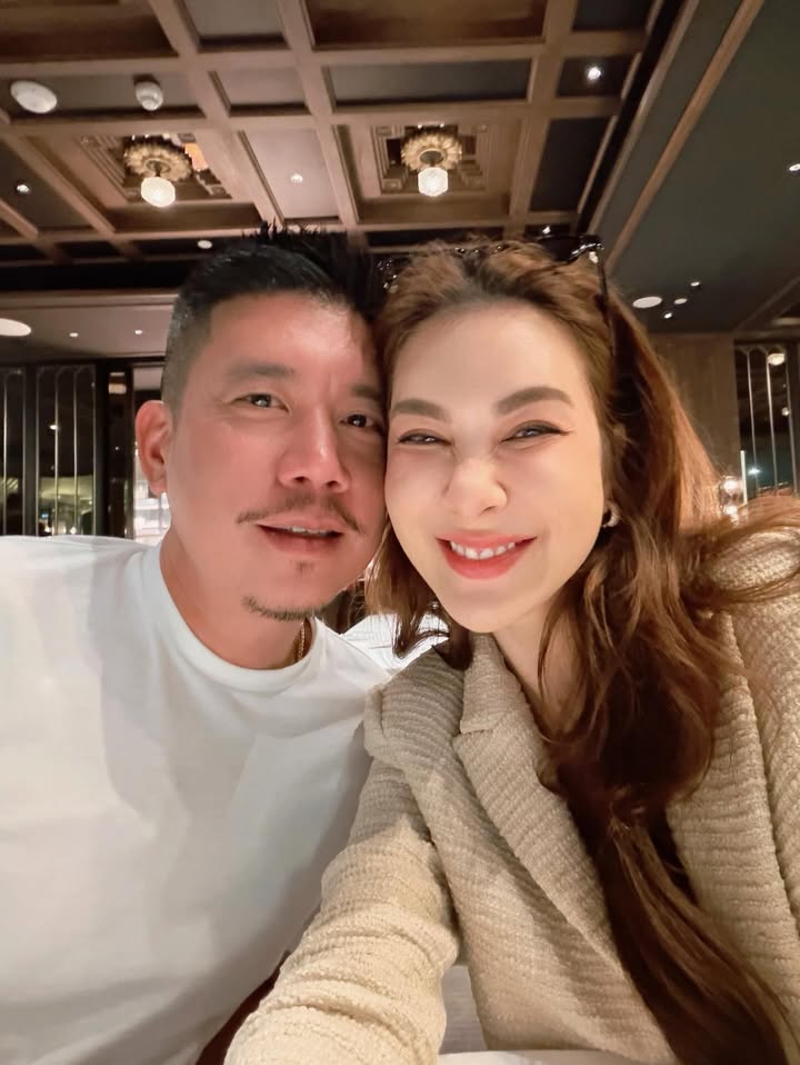 โบว์ - เบญจวรรณ อาร์ตเนอร์