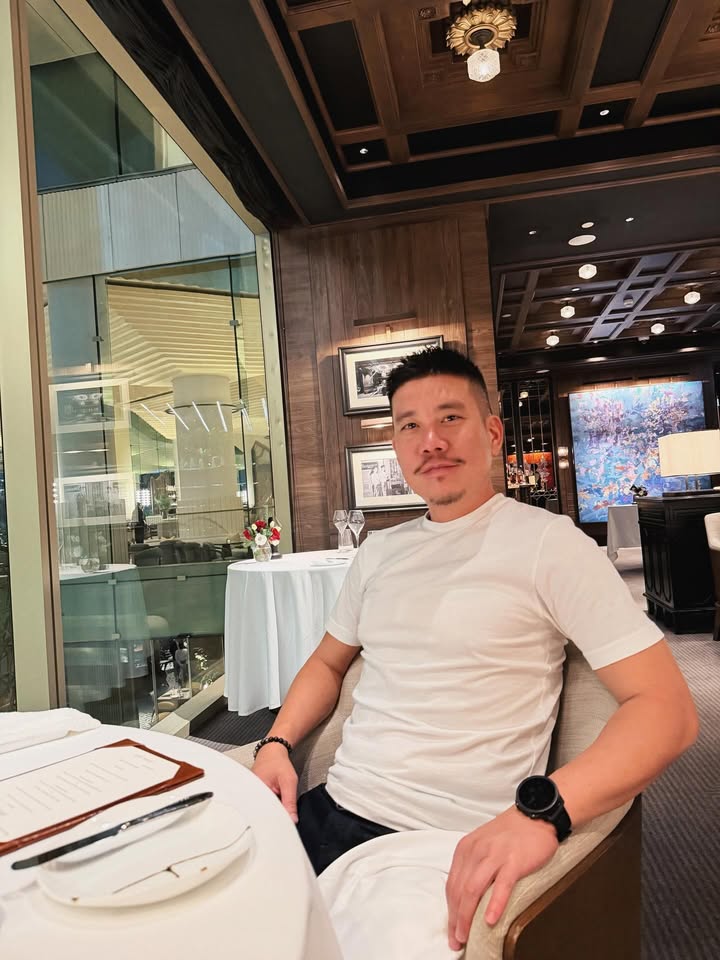 โบว์ - เบญจวรรณ อาร์ตเนอร์