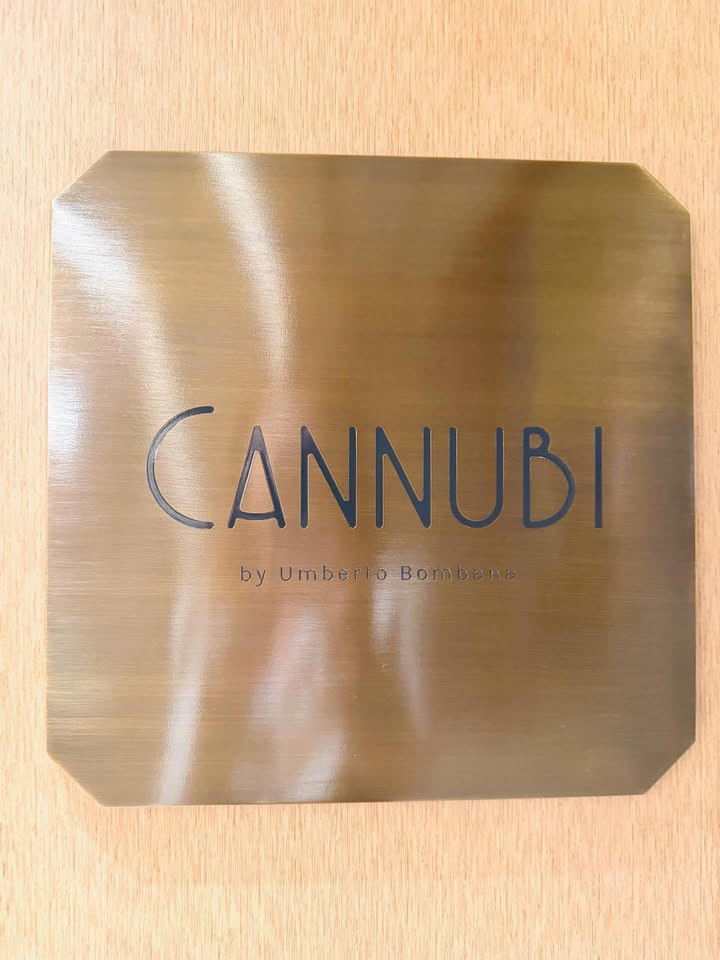 โบว์ - เบญจวรรณ อาร์ตเนอร์