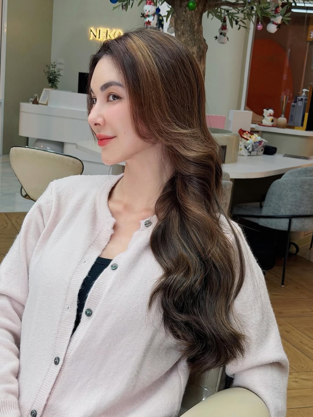 โบว์ - เบญจวรรณ อาร์ตเนอร์