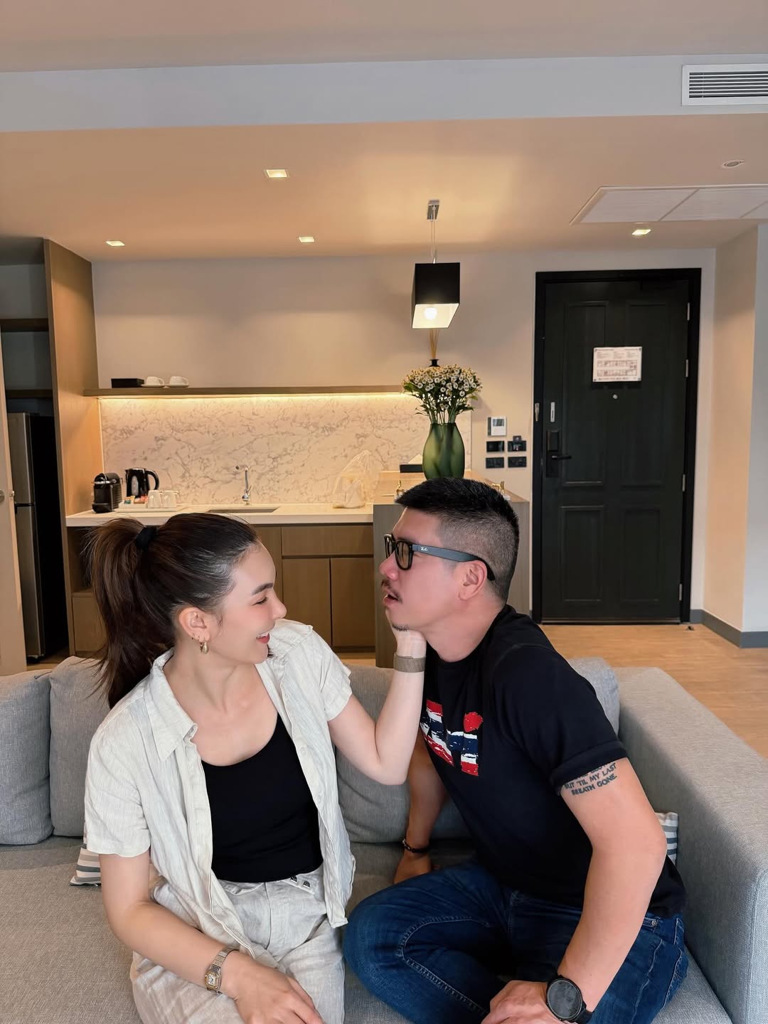 โบว์ - เบญจวรรณ อาร์ตเนอร์