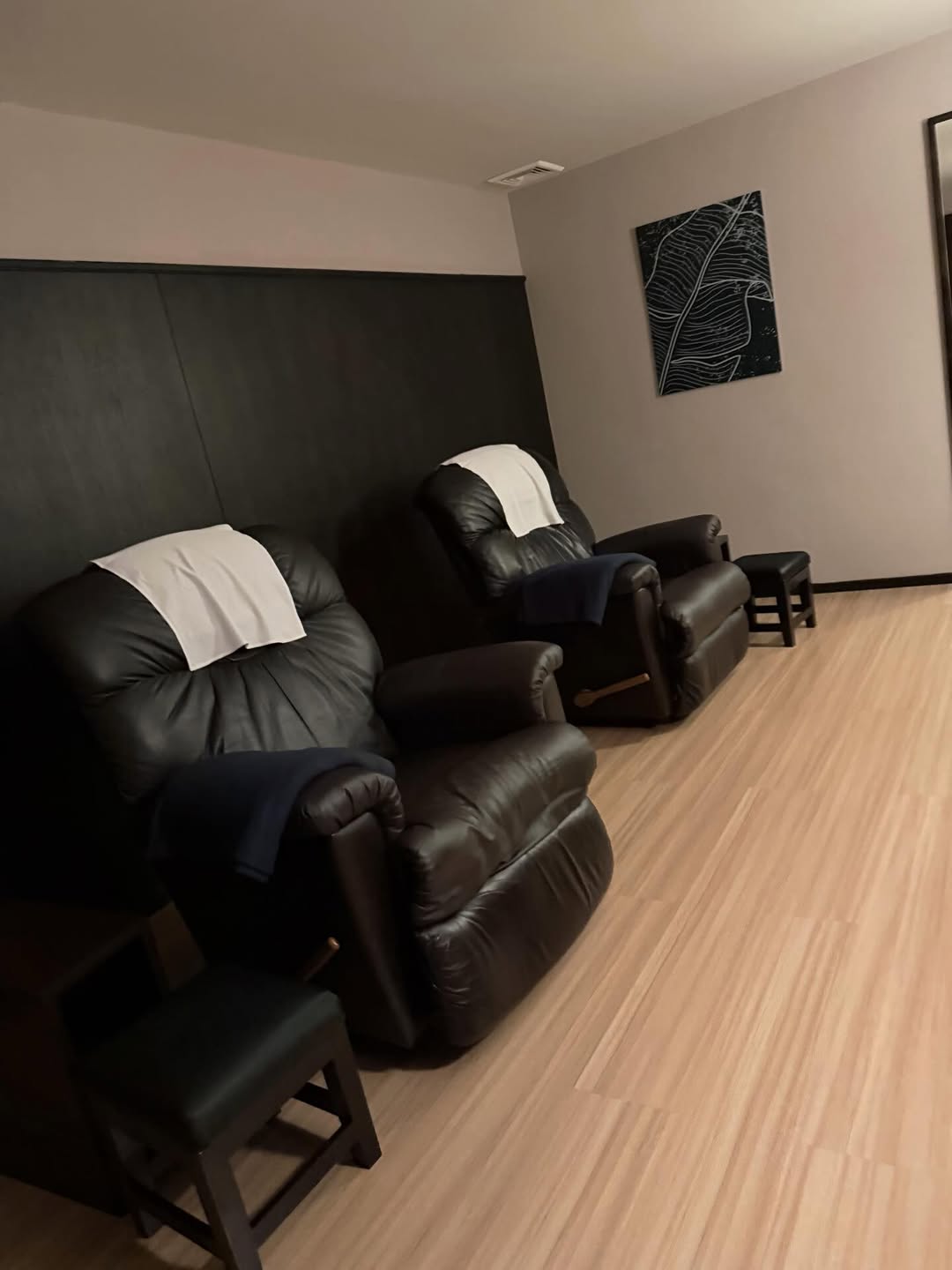 โบว์ - เบญจวรรณ อาร์ตเนอร์