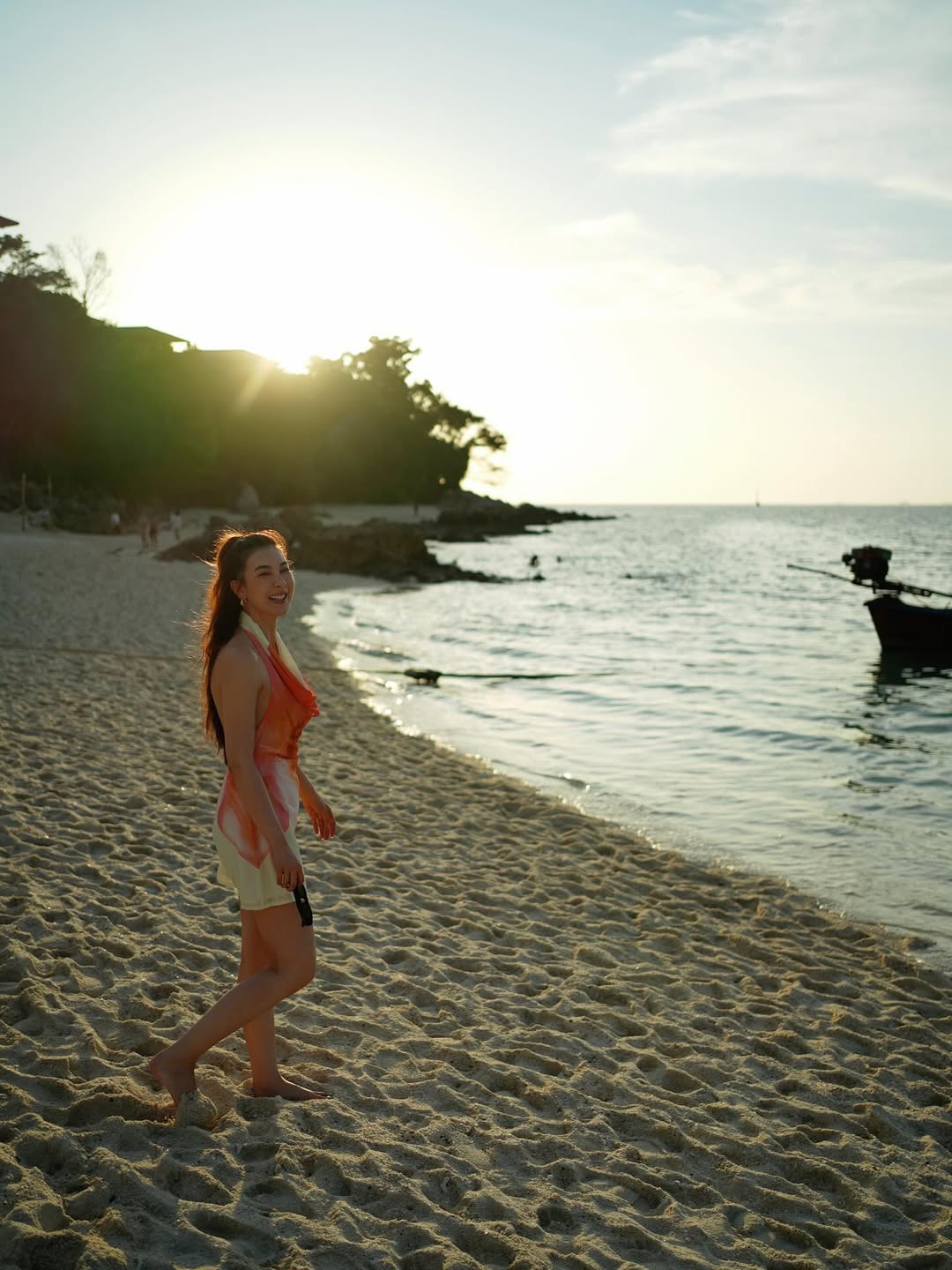 โบว์ - เบญจวรรณ อาร์ตเนอร์