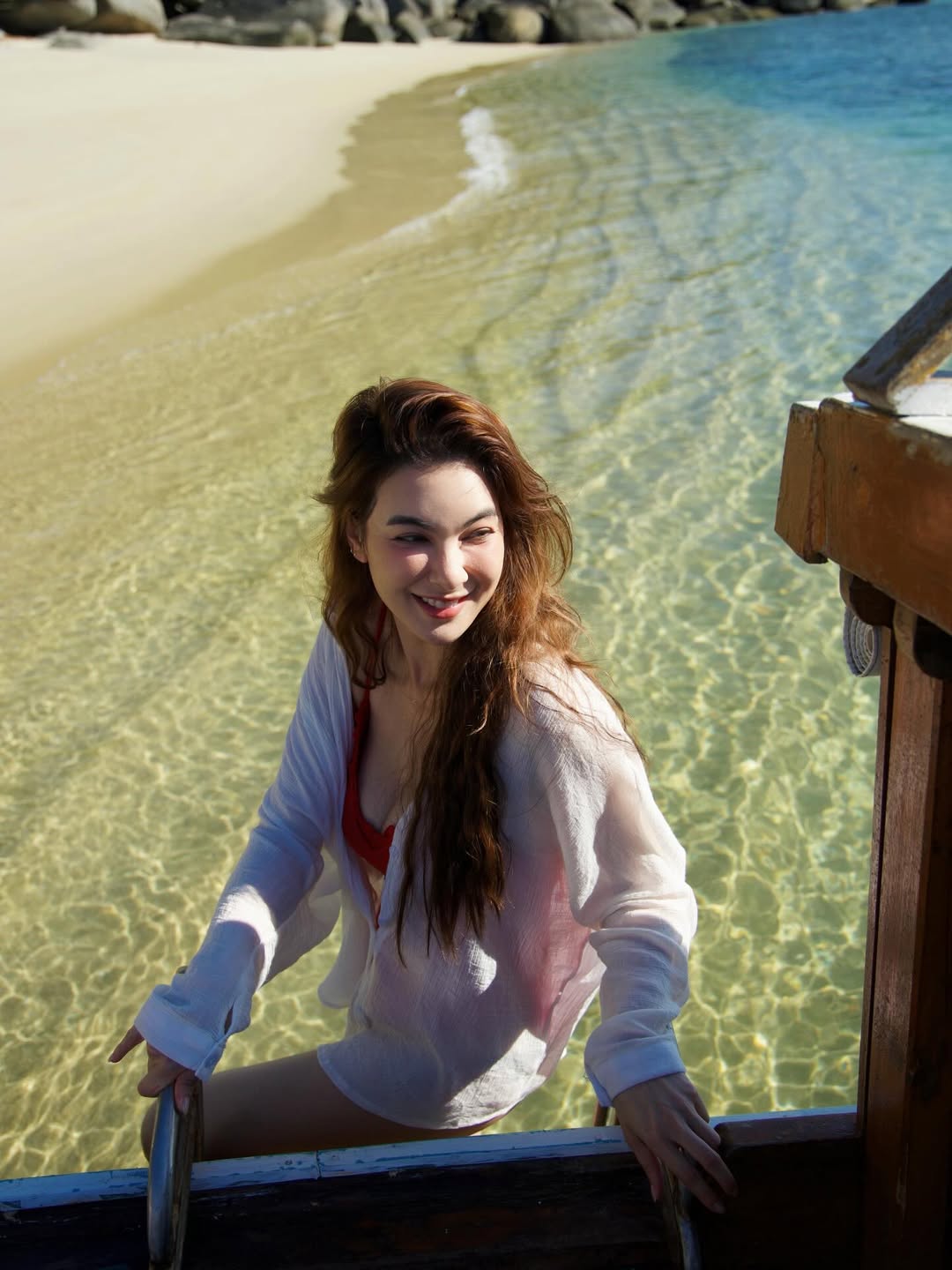 โบว์ - เบญจวรรณ อาร์ตเนอร์