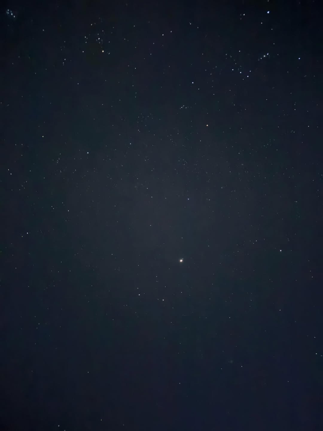 โบว์ - เบญจวรรณ อาร์ตเนอร์