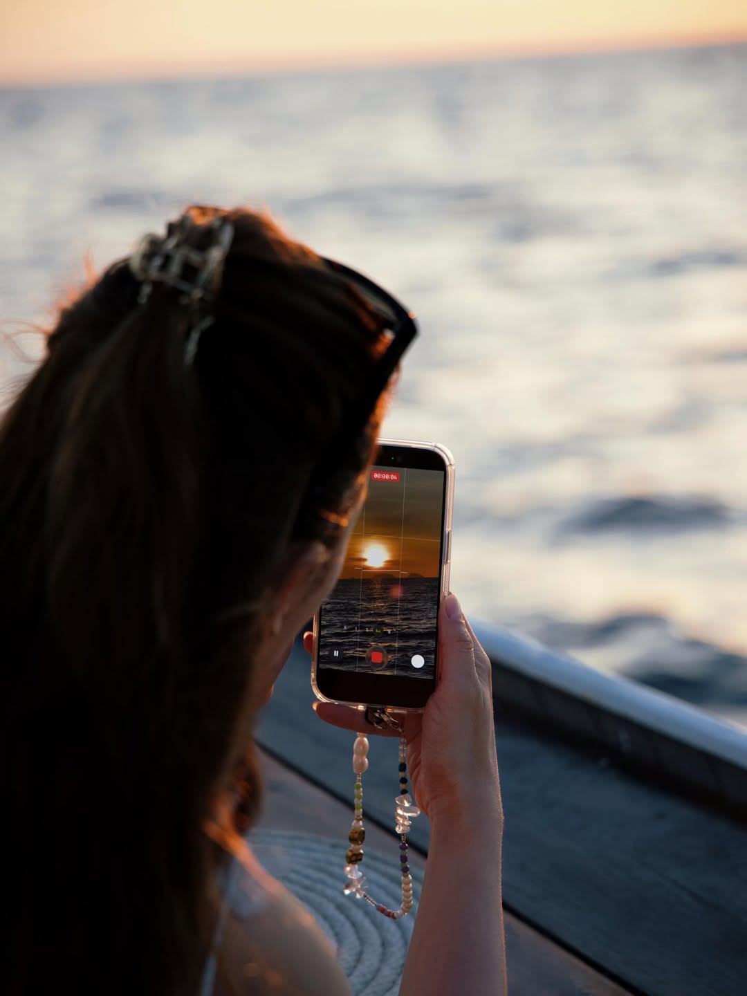 โบว์ - เบญจวรรณ อาร์ตเนอร์