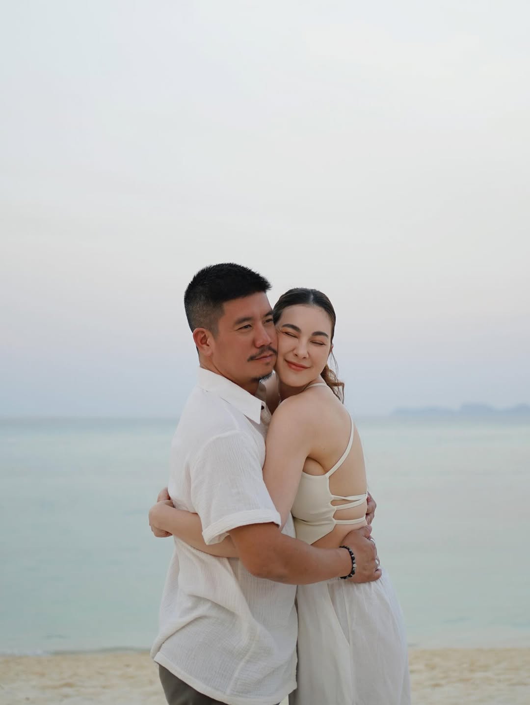 โบว์ - เบญจวรรณ อาร์ตเนอร์