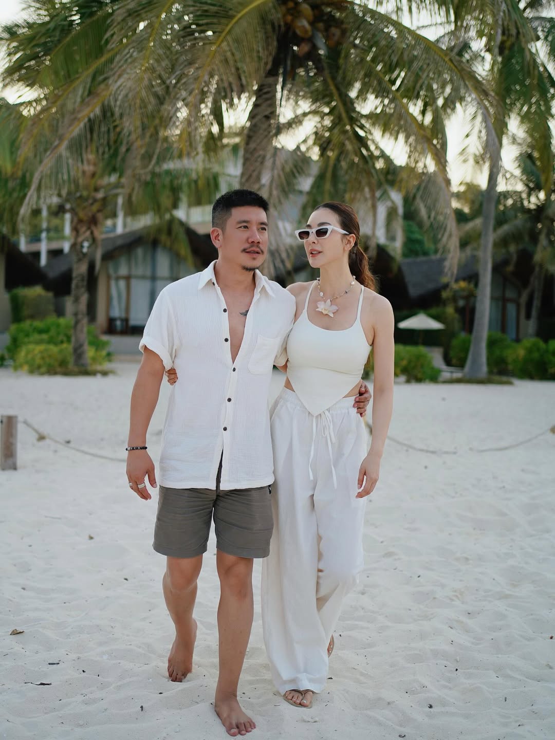 โบว์ - เบญจวรรณ อาร์ตเนอร์