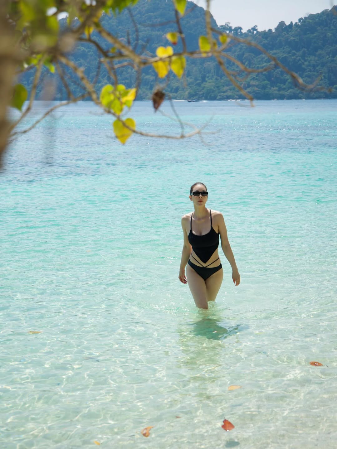 โบว์ - เบญจวรรณ อาร์ตเนอร์