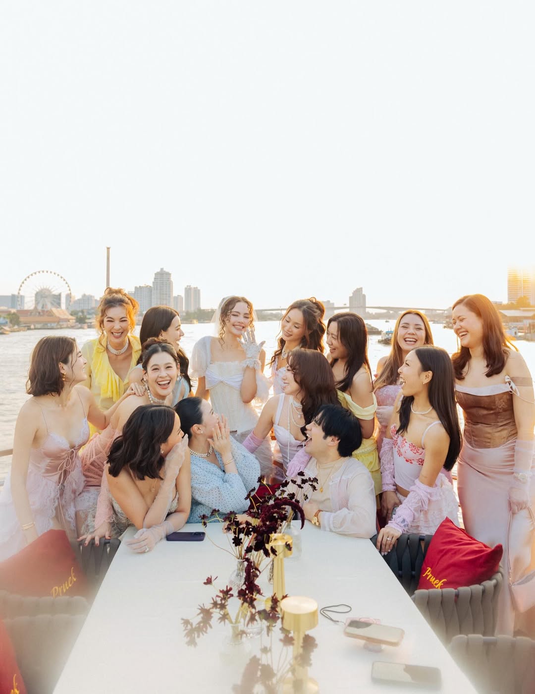 โบว์ - เบญจวรรณ อาร์ตเนอร์