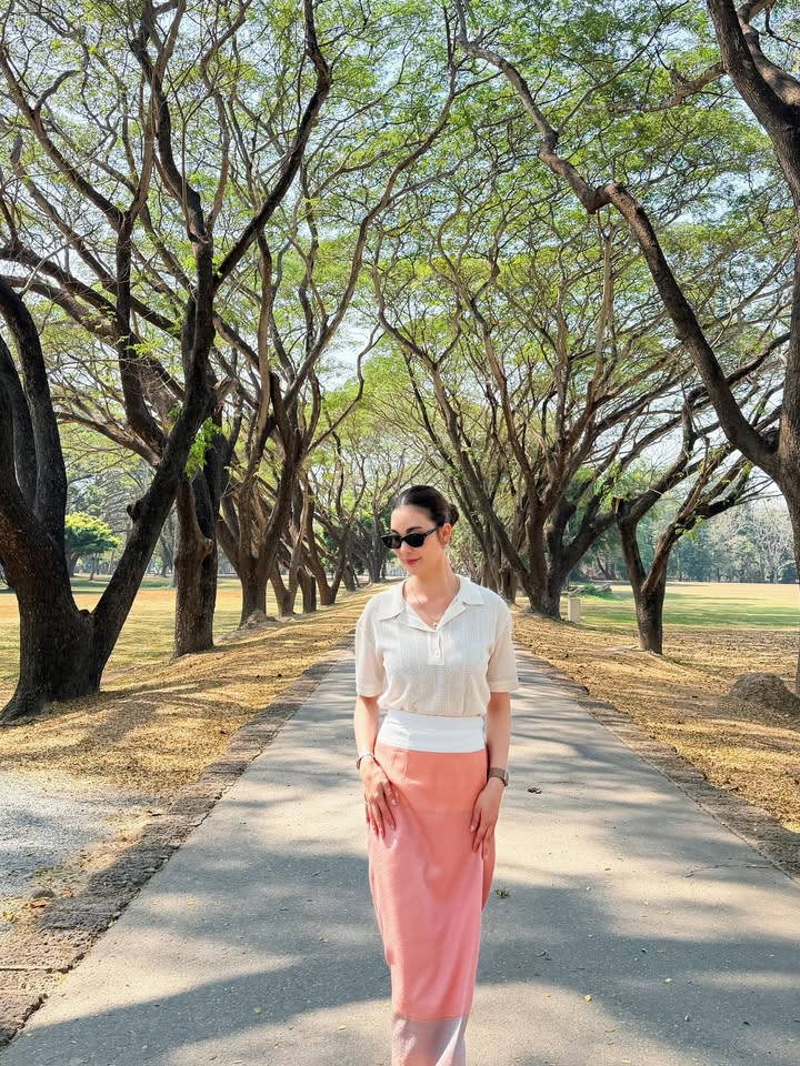 โบว์ - เบญจวรรณ อาร์ตเนอร์