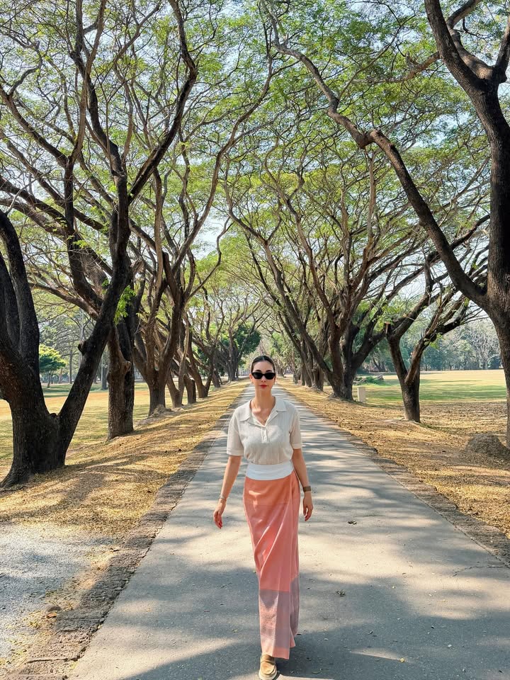 โบว์ - เบญจวรรณ อาร์ตเนอร์