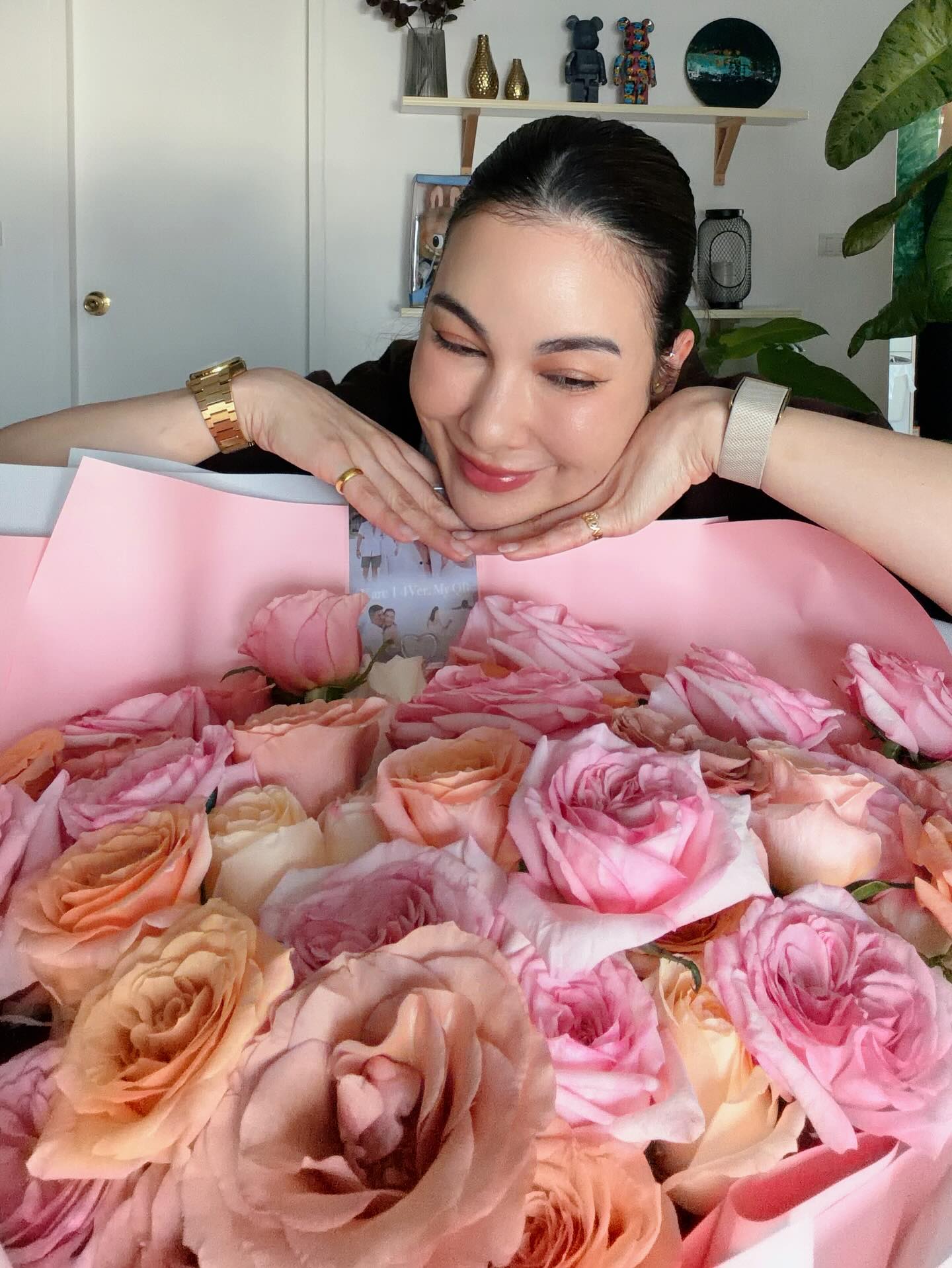 โบว์ - เบญจวรรณ อาร์ตเนอร์