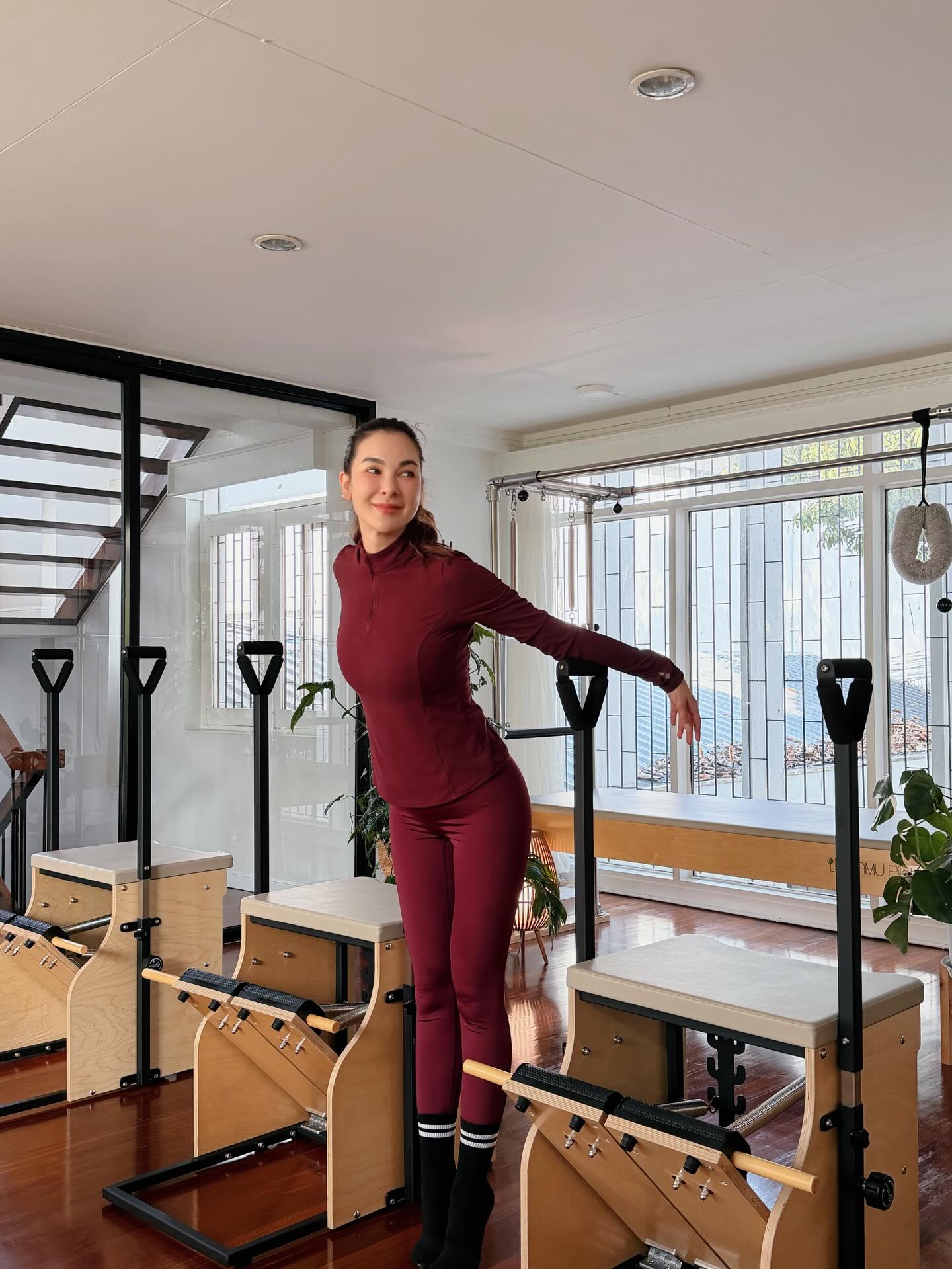 โบว์ - เบญจวรรณ อาร์ตเนอร์