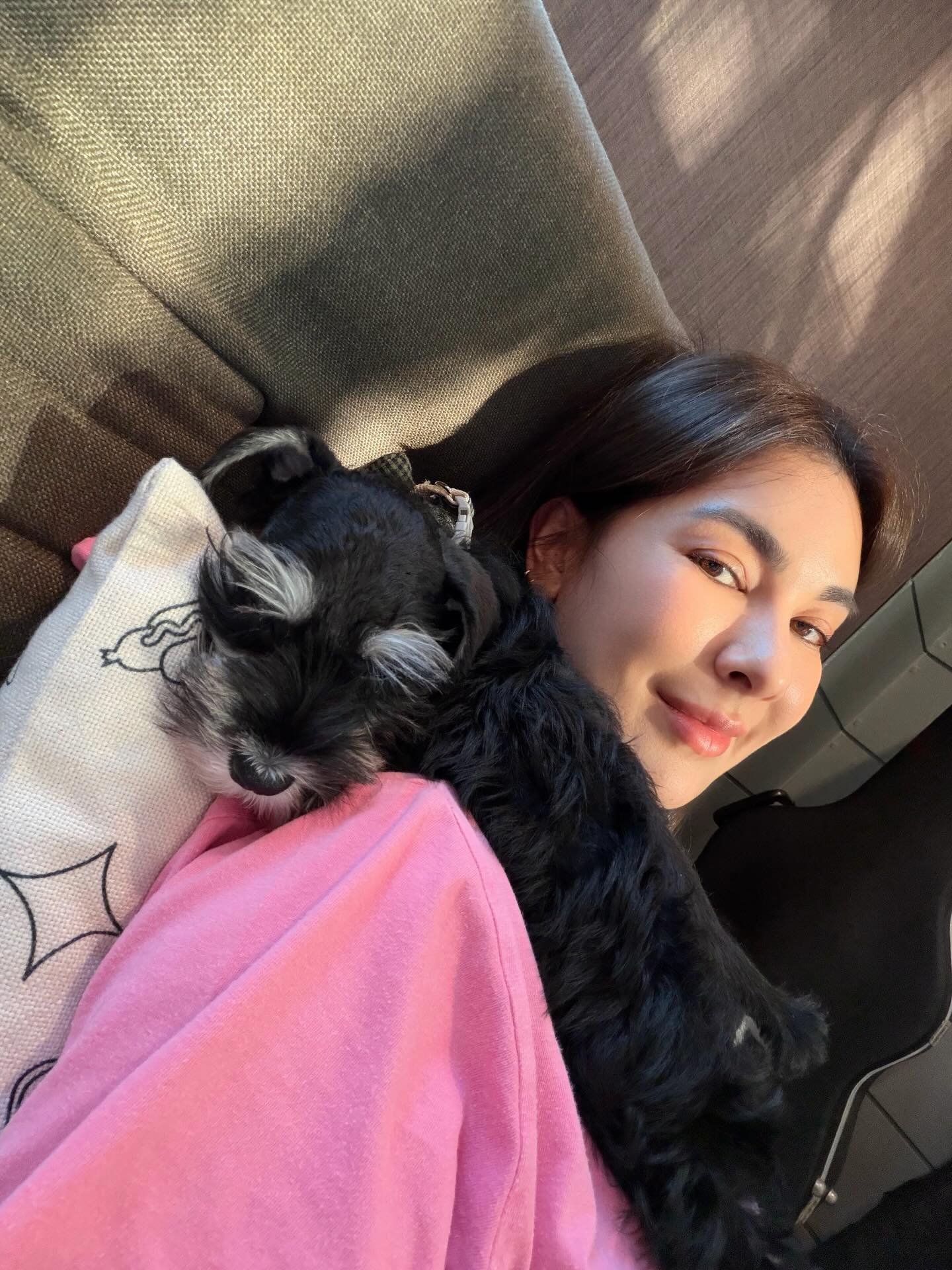 โบว์ - เบญจวรรณ อาร์ตเนอร์