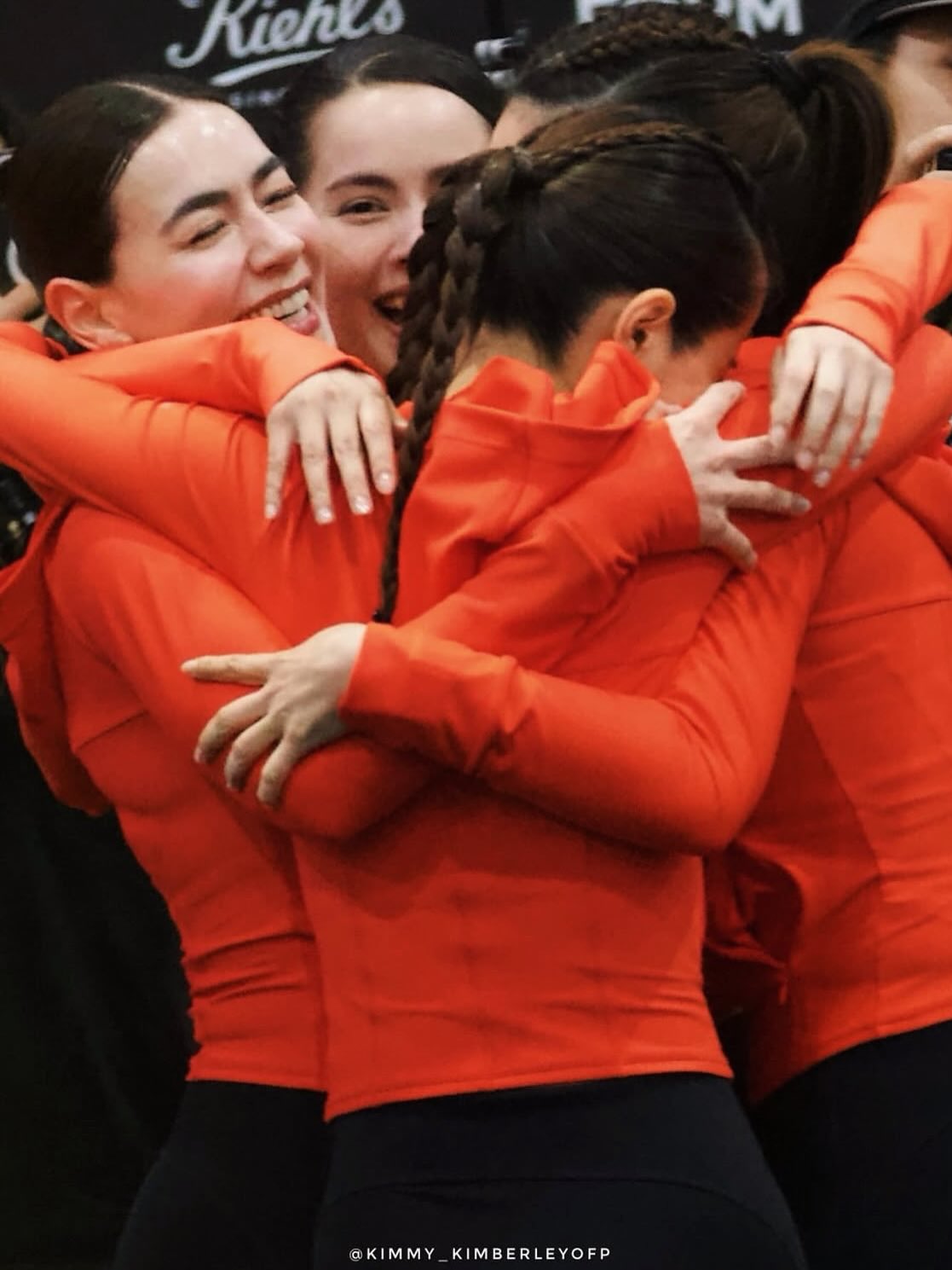 โบว์ - เบญจวรรณ อาร์ตเนอร์