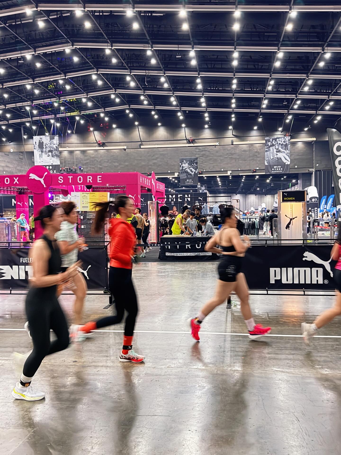 โบว์ - เบญจวรรณ อาร์ตเนอร์