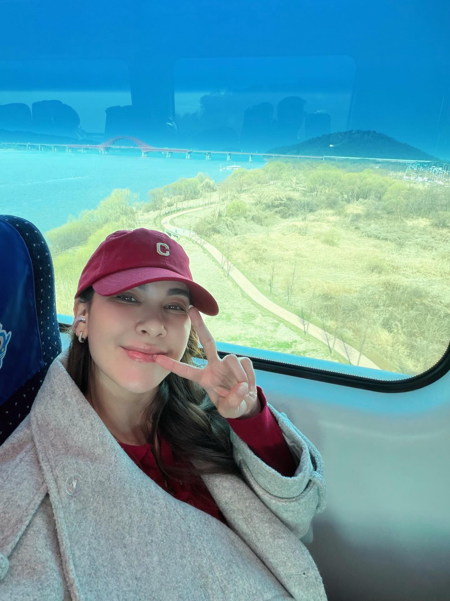 โบว์ - เบญจวรรณ อาร์ตเนอร์