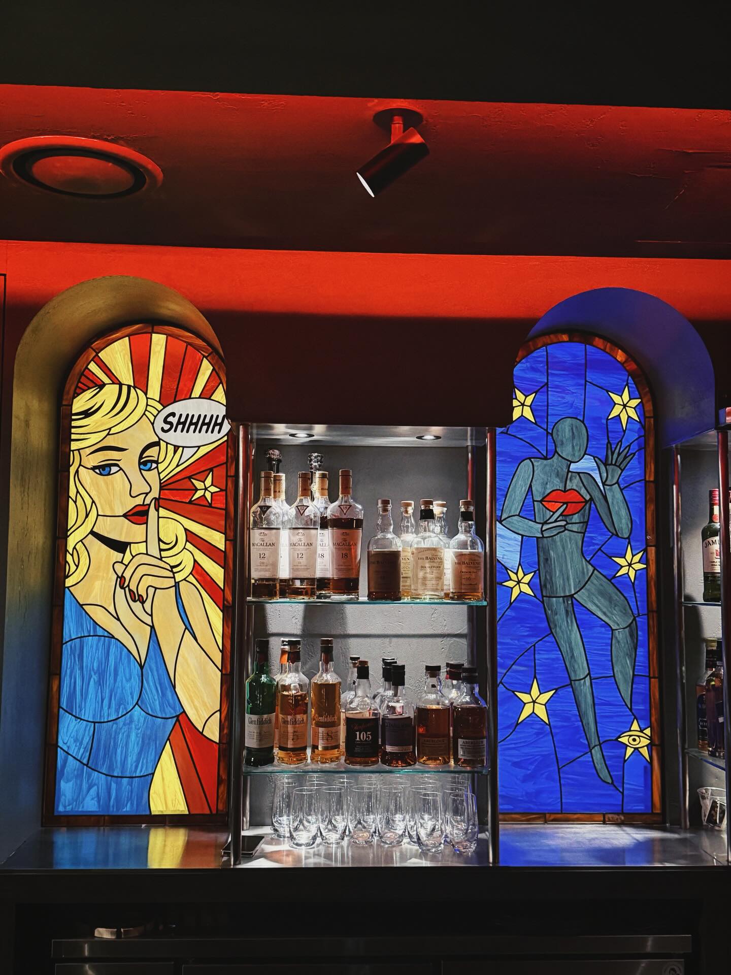 โบว์ - เบญจวรรณ อาร์ตเนอร์