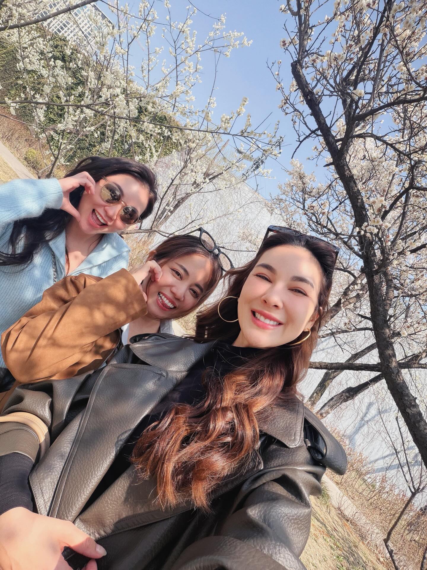 โบว์ - เบญจวรรณ อาร์ตเนอร์