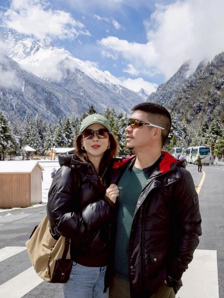 โบว์ - เบญจวรรณ อาร์ตเนอร์