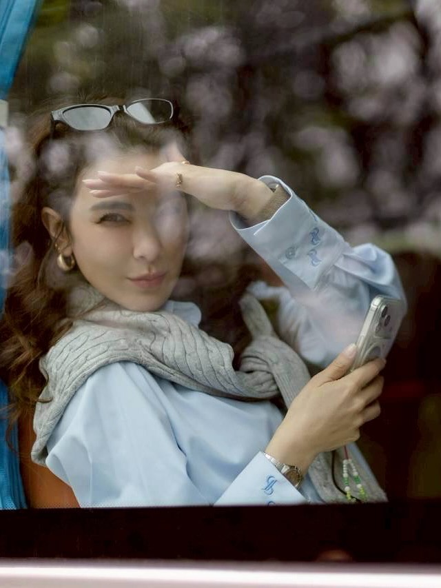 โบว์ - เบญจวรรณ อาร์ตเนอร์