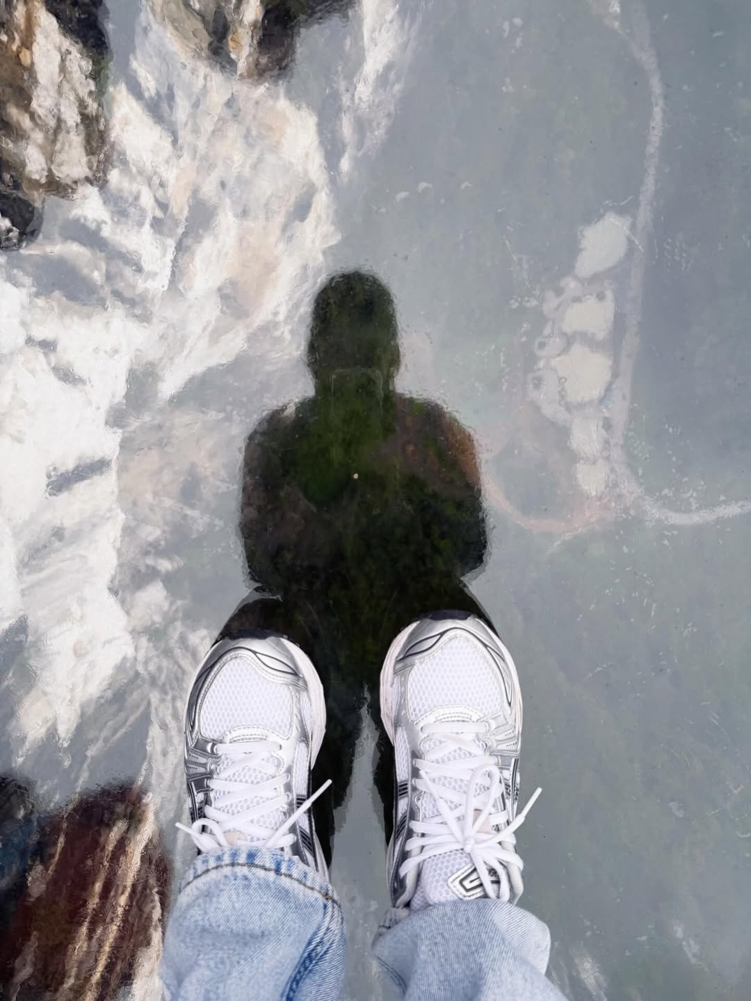 โบว์ - เบญจวรรณ อาร์ตเนอร์