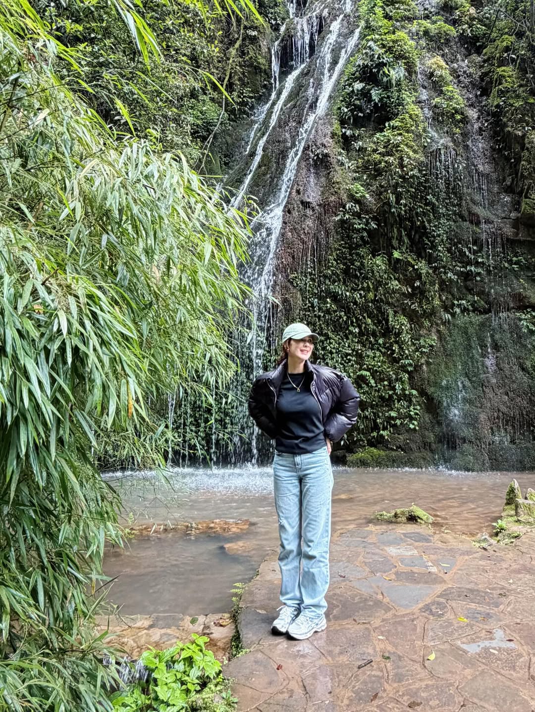 โบว์ - เบญจวรรณ อาร์ตเนอร์