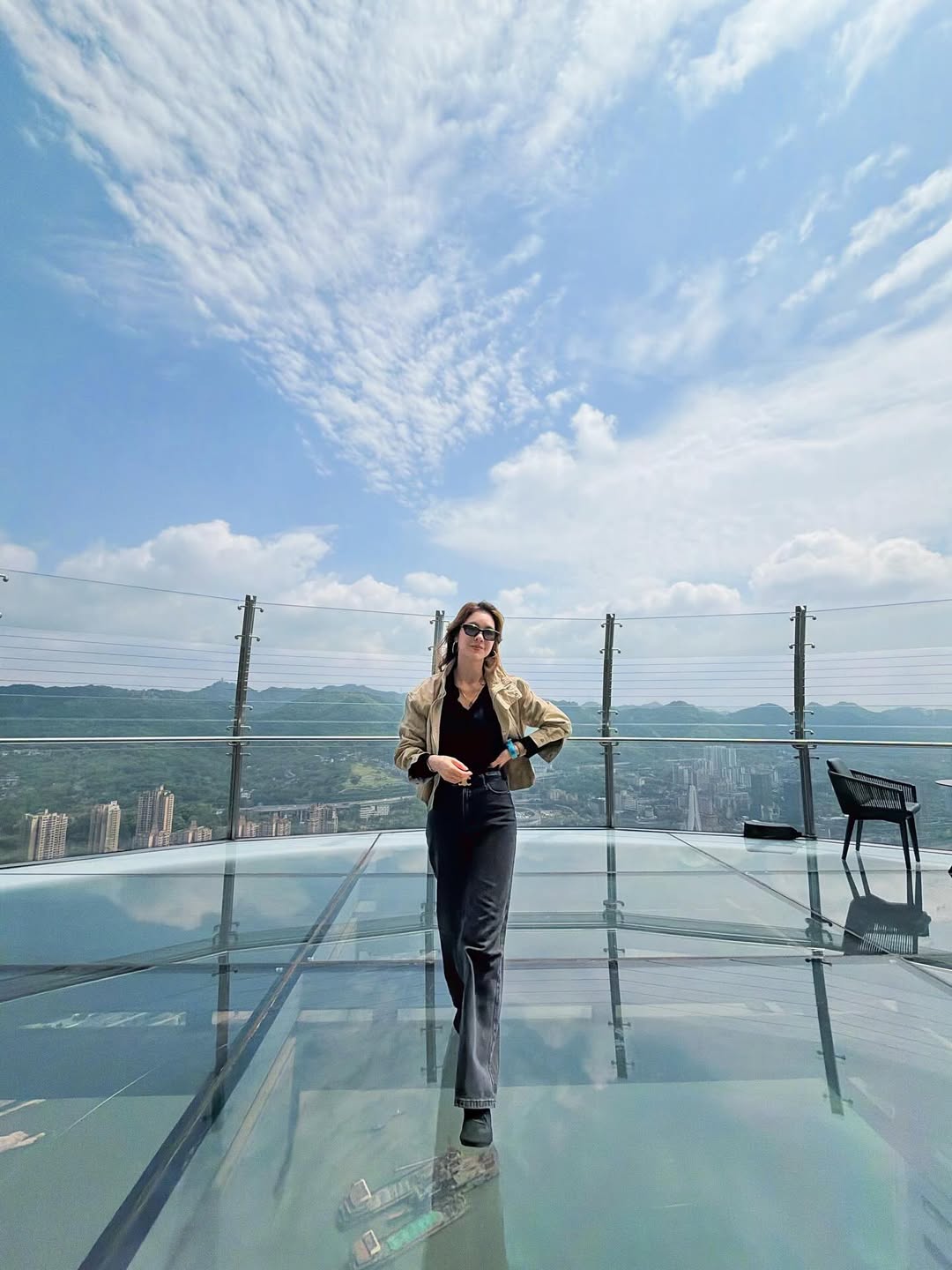 โบว์ - เบญจวรรณ อาร์ตเนอร์