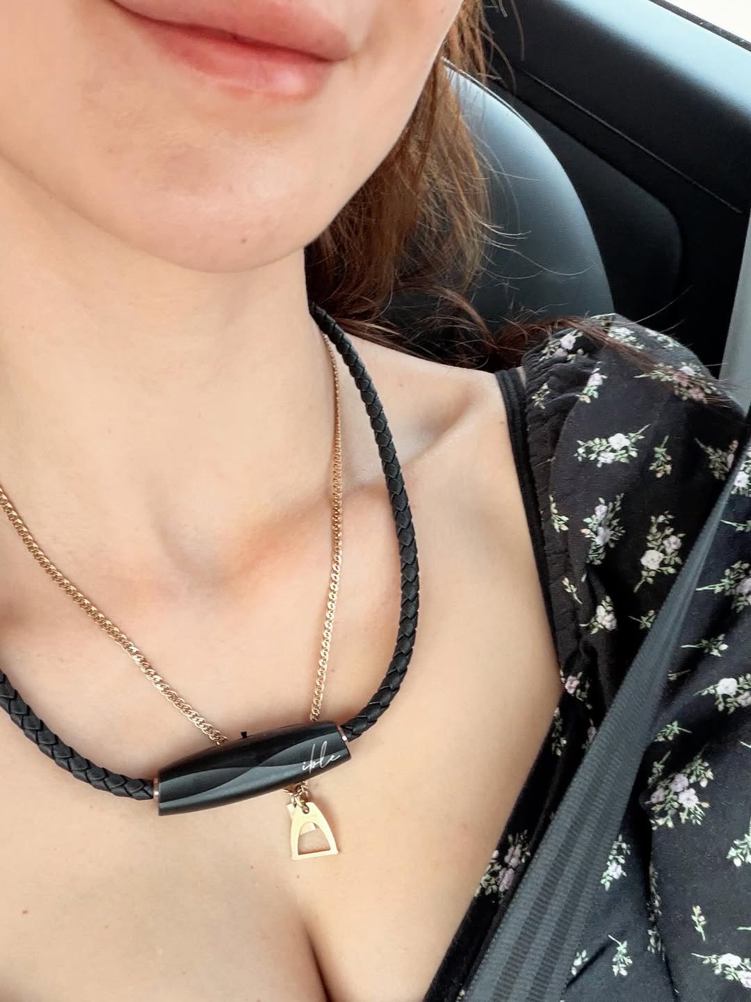 โบว์ - เบญจวรรณ อาร์ตเนอร์