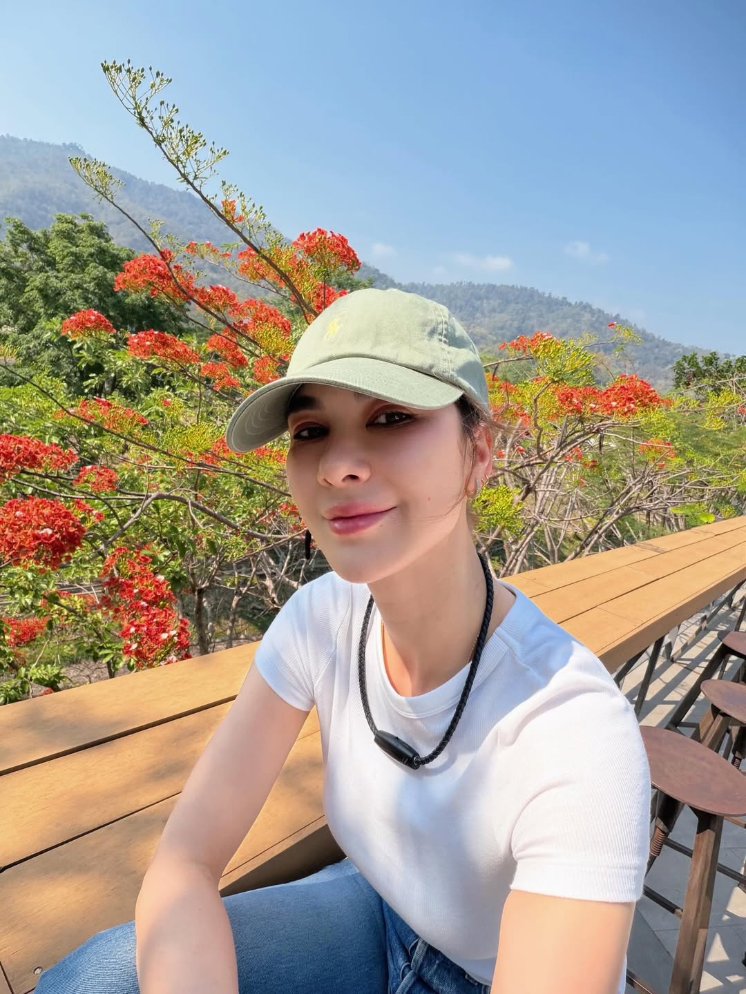 โบว์ - เบญจวรรณ อาร์ตเนอร์