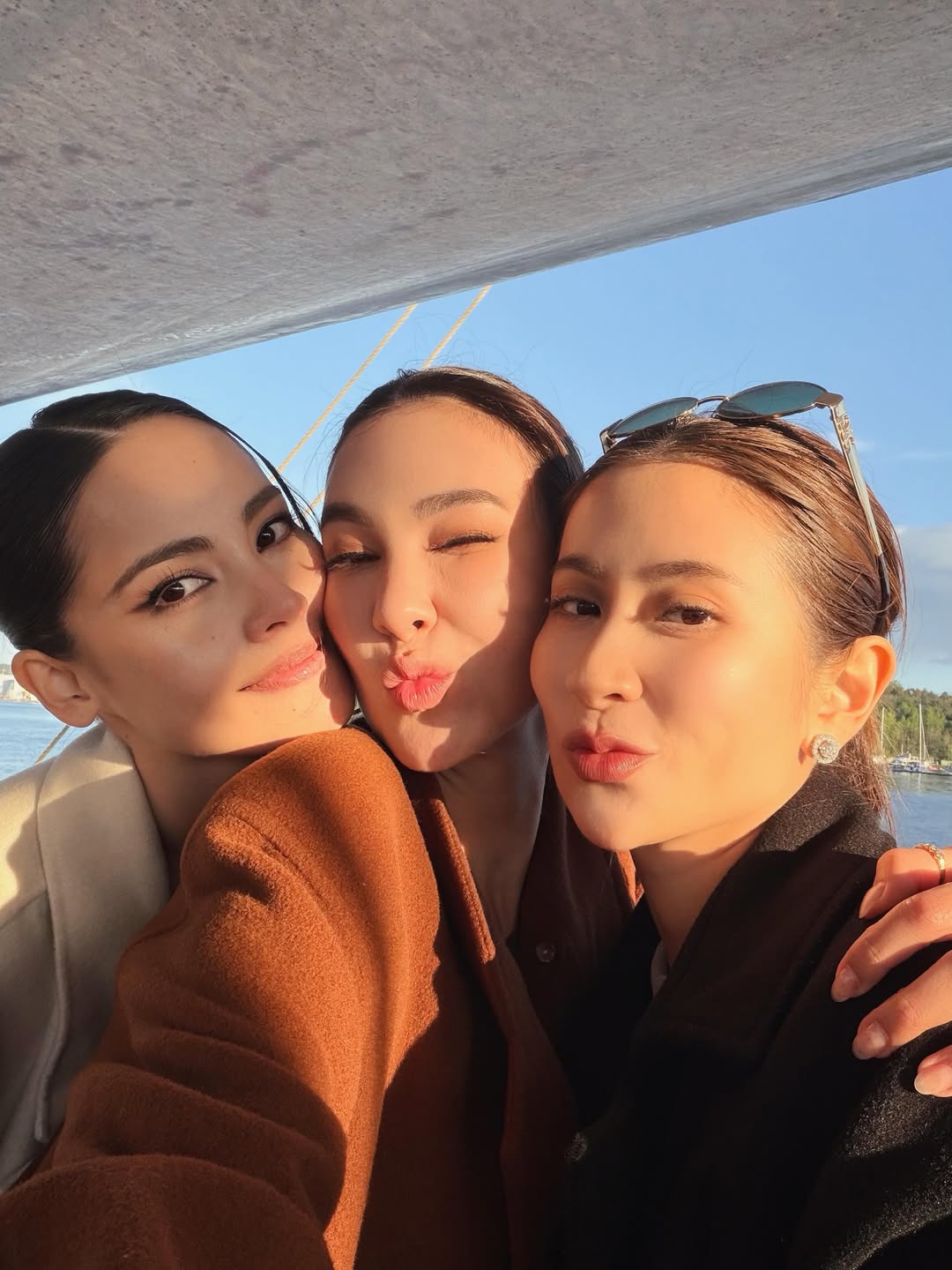 โบว์ - เบญจวรรณ อาร์ตเนอร์