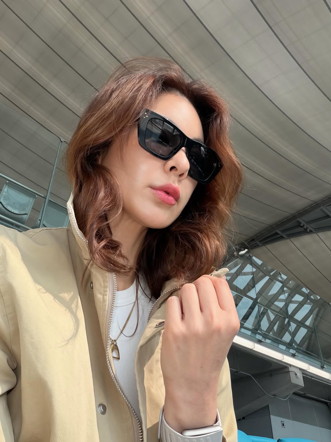 โบว์ - เบญจวรรณ อาร์ตเนอร์