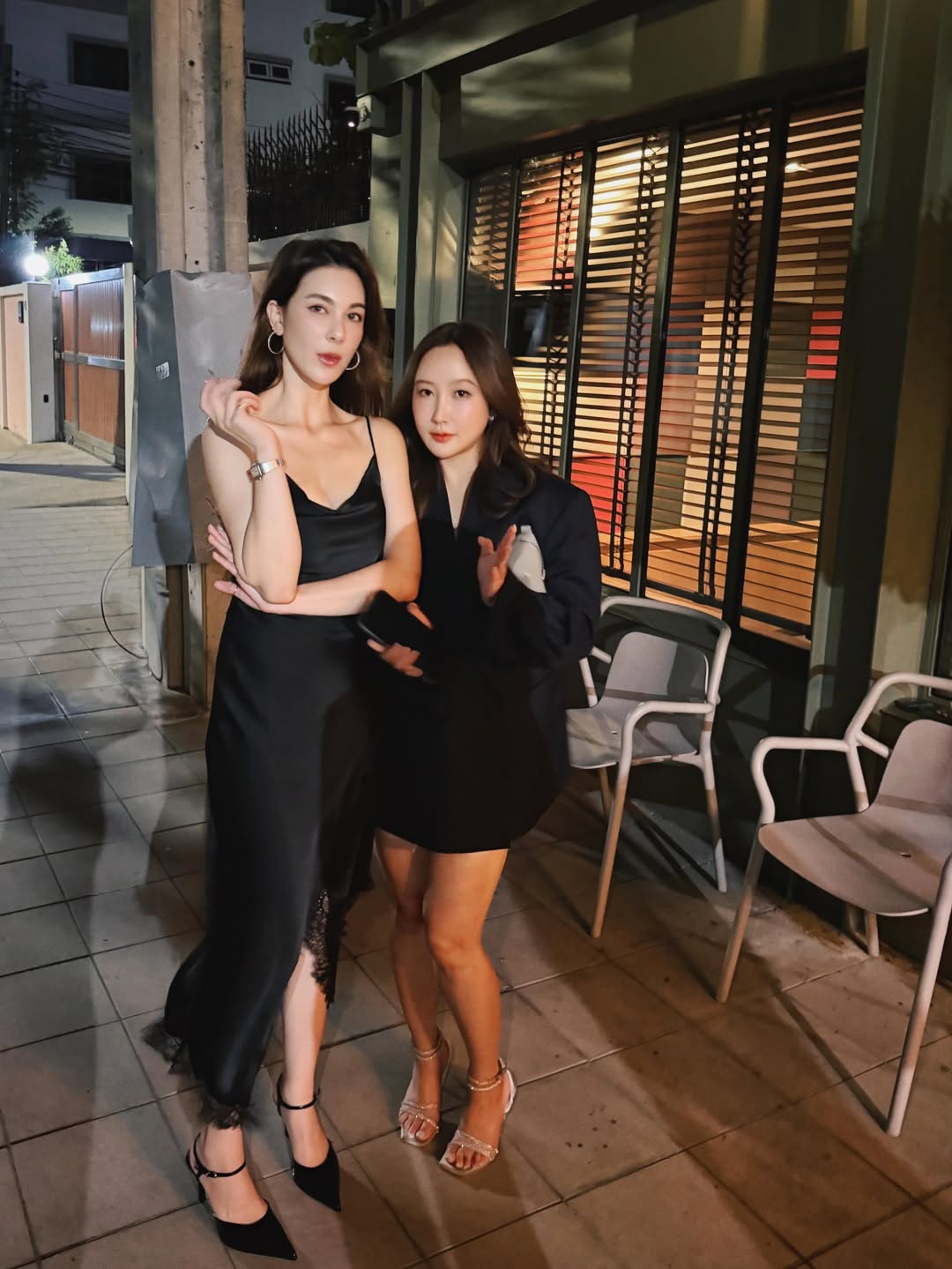 โบว์ - เบญจวรรณ อาร์ตเนอร์