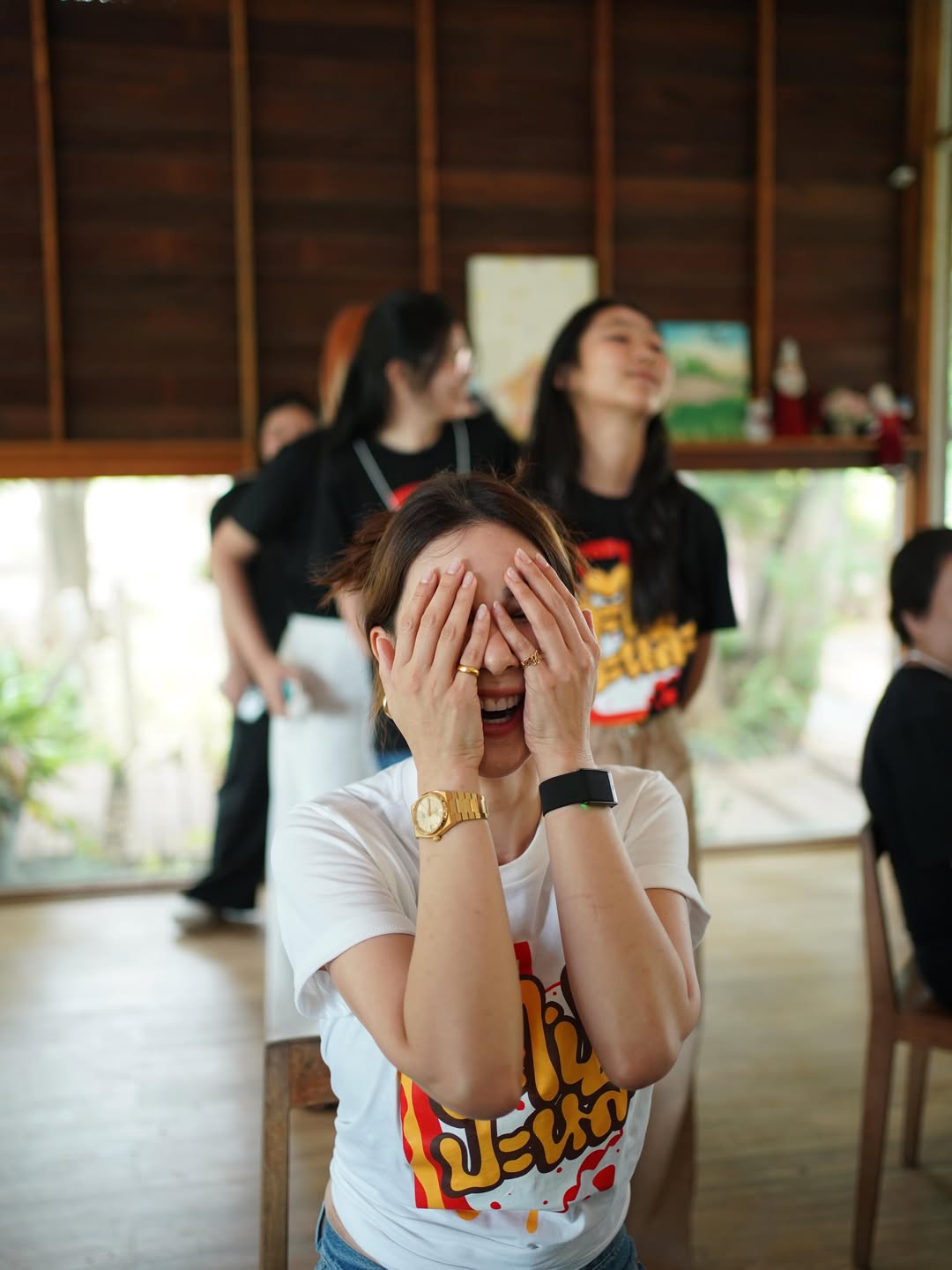 โบว์ - เบญจวรรณ อาร์ตเนอร์