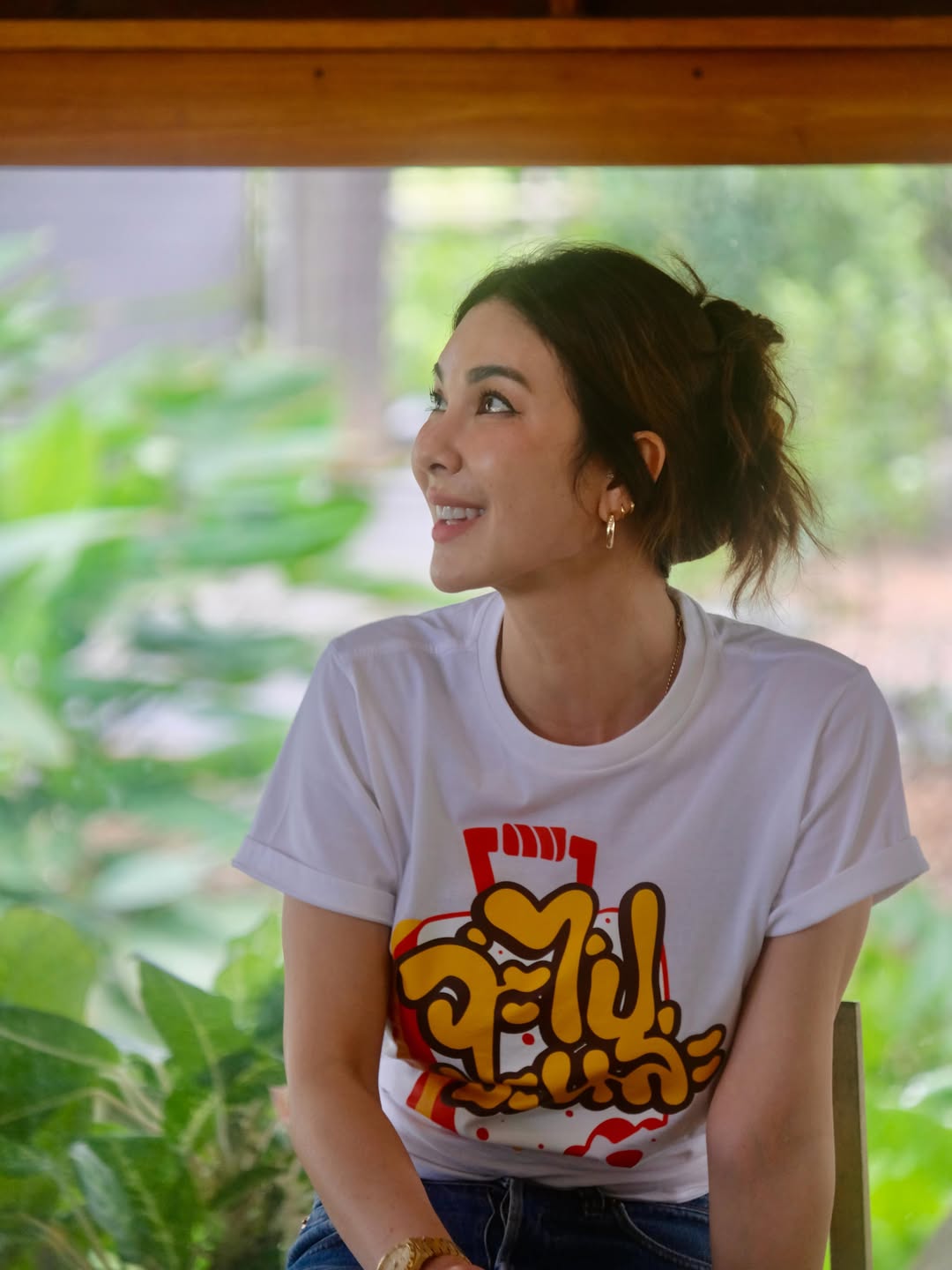 โบว์ - เบญจวรรณ อาร์ตเนอร์