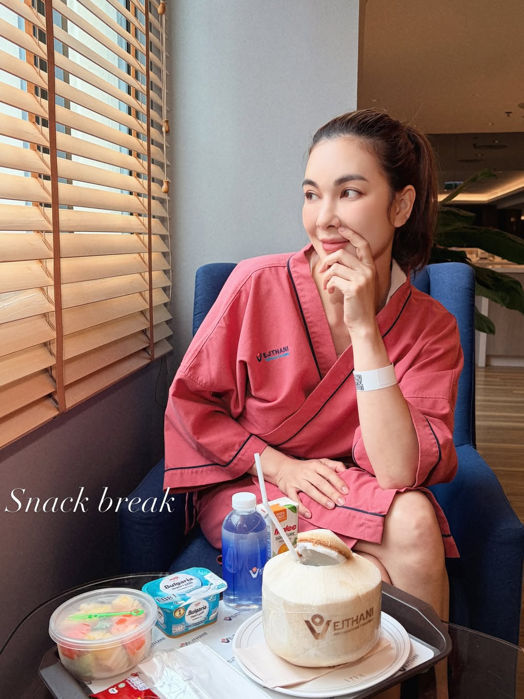 โบว์ - เบญจวรรณ อาร์ตเนอร์