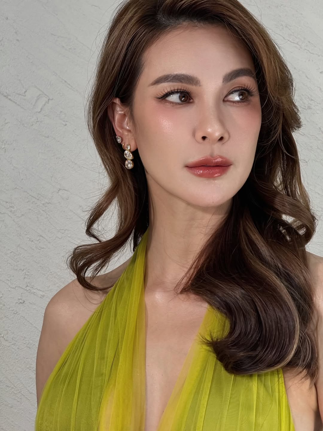 โบว์ - เบญจวรรณ อาร์ตเนอร์