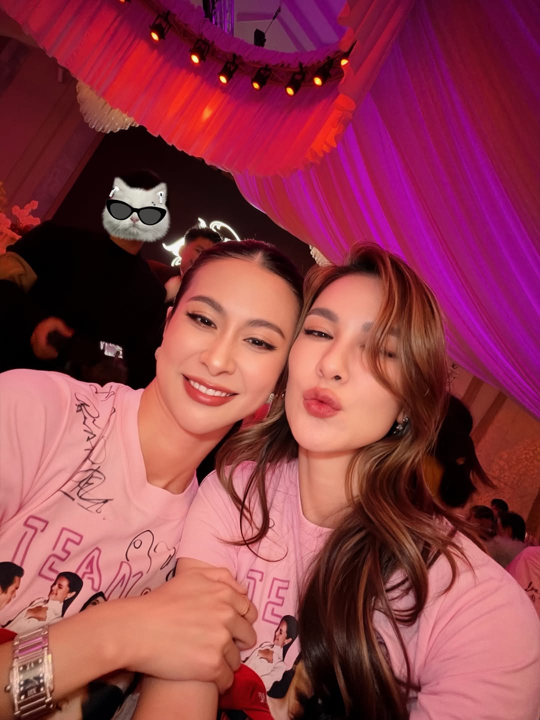 โบว์ - เบญจวรรณ อาร์ตเนอร์