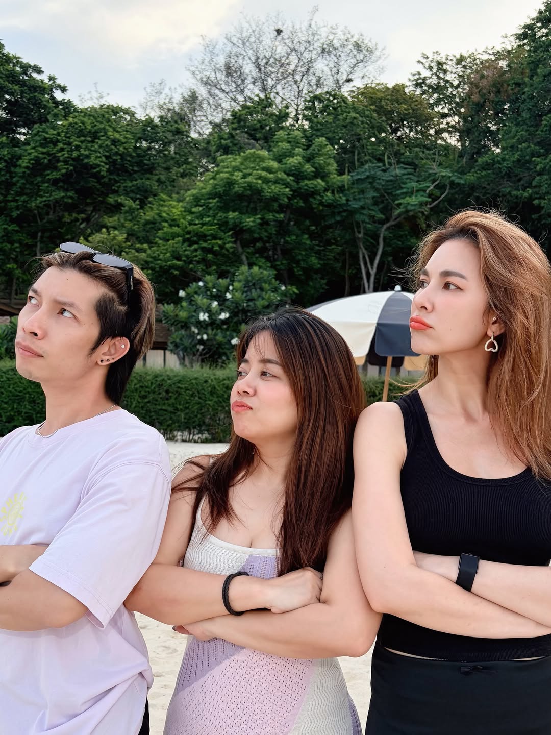โบว์ - เบญจวรรณ อาร์ตเนอร์