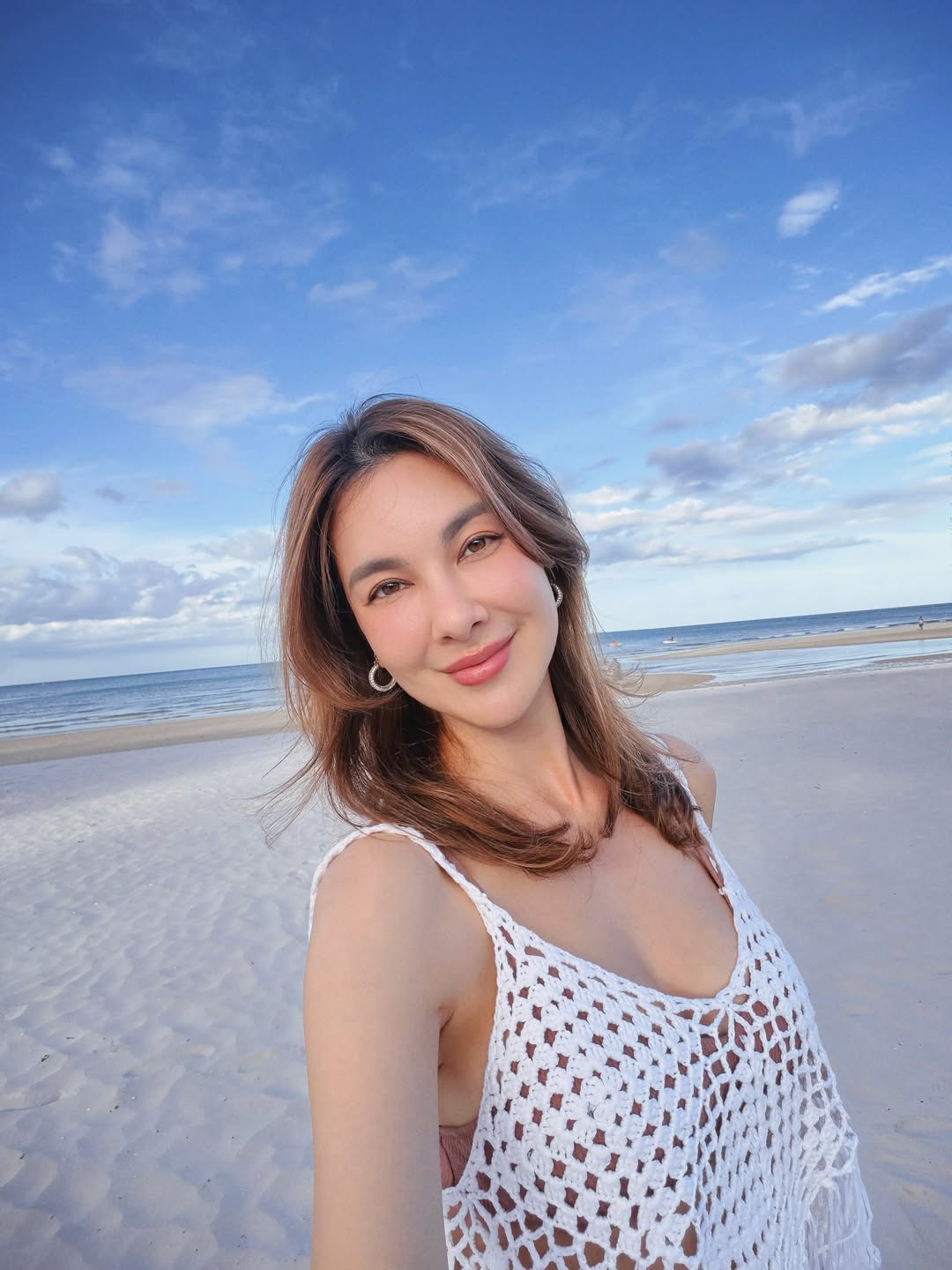 โบว์ - เบญจวรรณ อาร์ตเนอร์