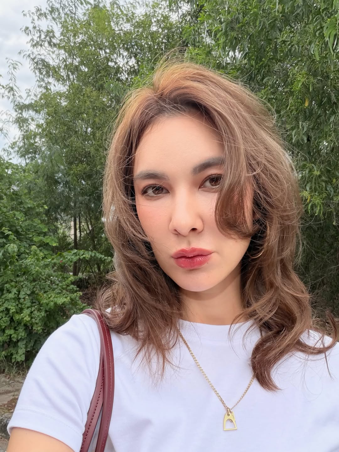 โบว์ - เบญจวรรณ อาร์ตเนอร์