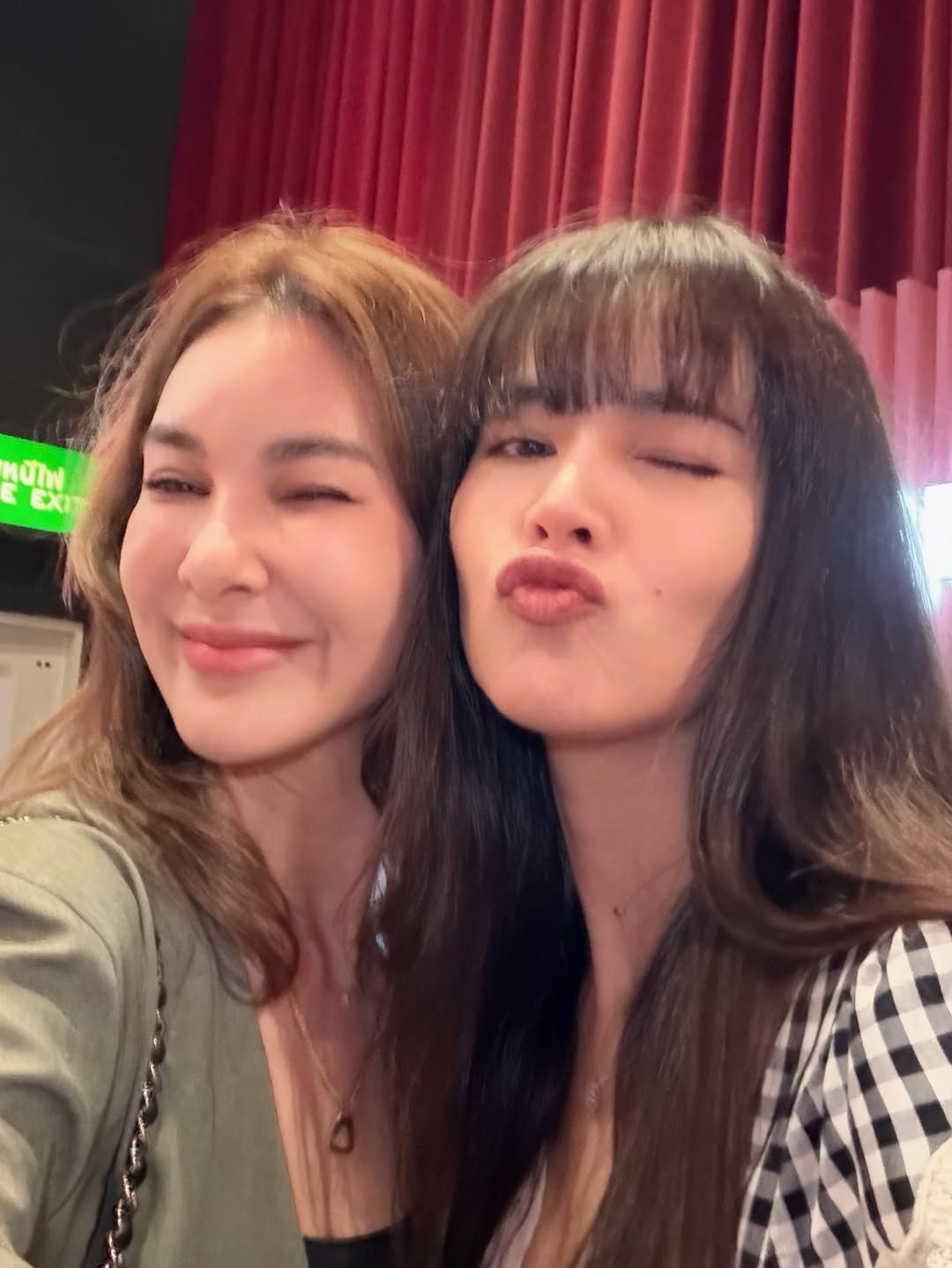 โบว์ - เบญจวรรณ อาร์ตเนอร์