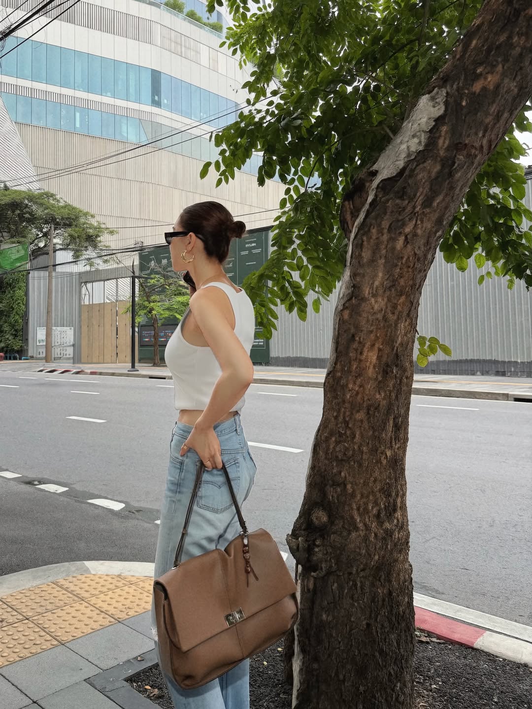 โบว์ - เบญจวรรณ อาร์ตเนอร์