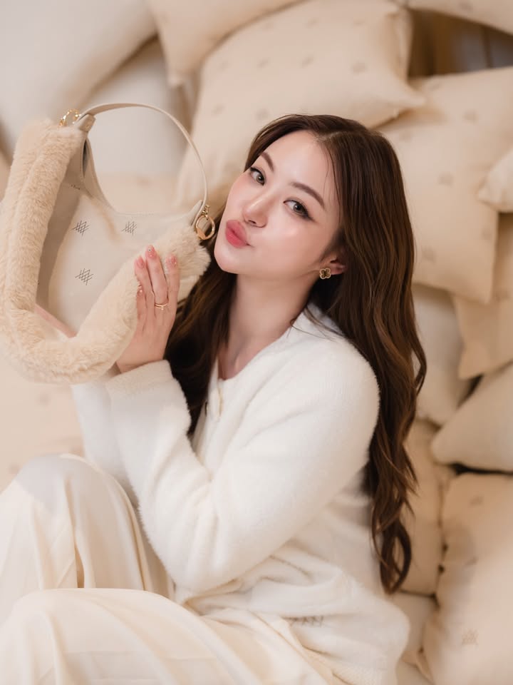 หมิว - ณัชชา เตชะมงคลาภิวัฒน์