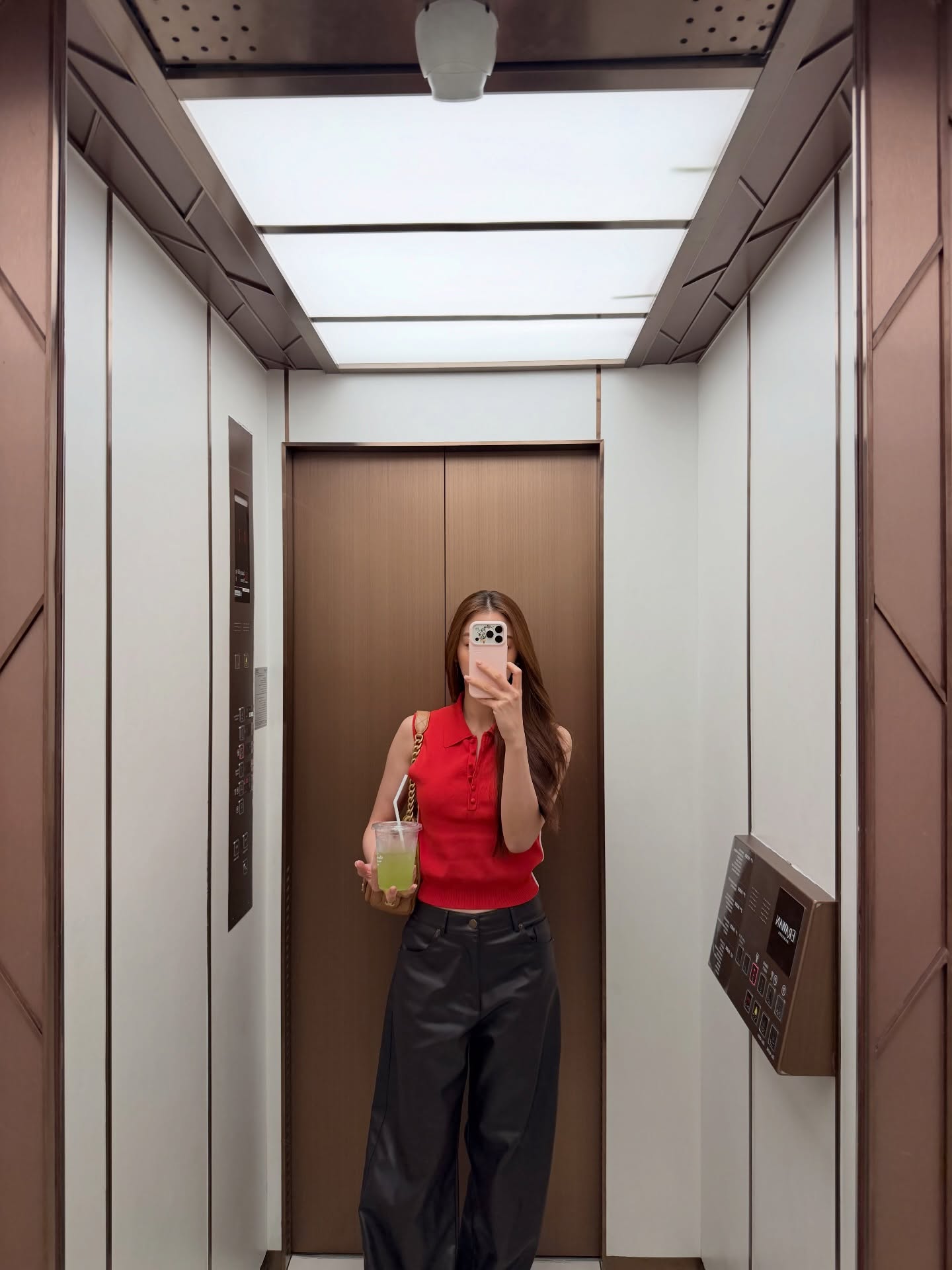 หมิว - ณัชชา เตชะมงคลาภิวัฒน์