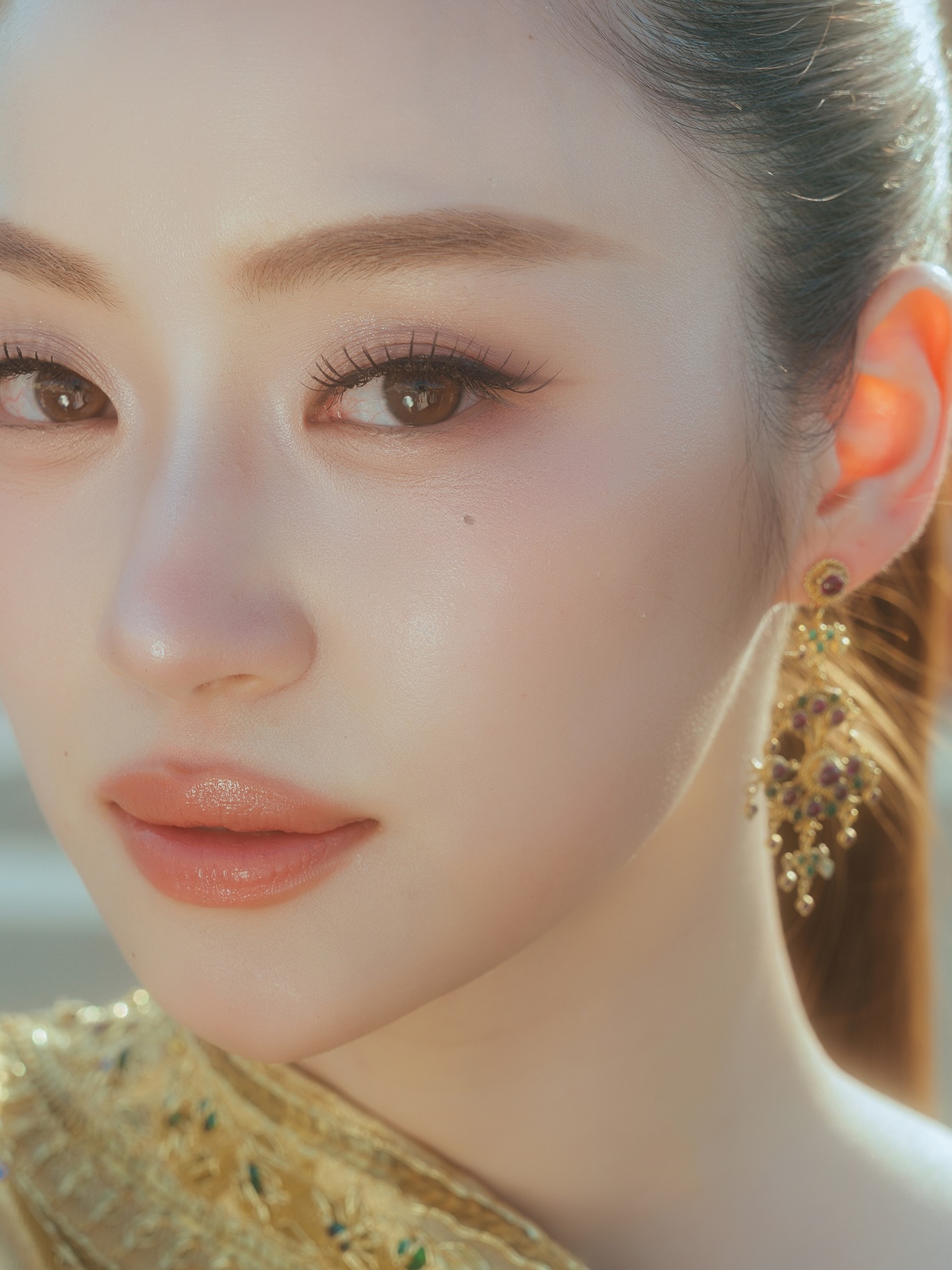 หมิว - ณัชชา เตชะมงคลาภิวัฒน์