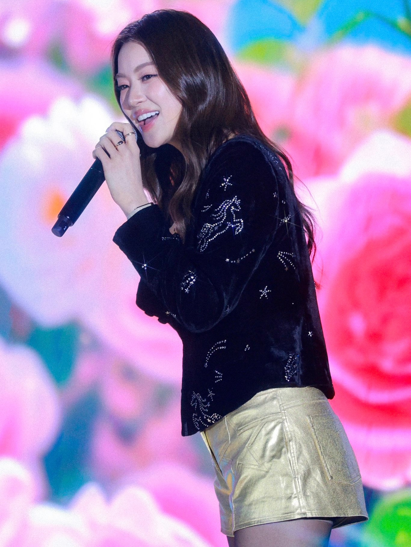 หมิว - ณัชชา เตชะมงคลาภิวัฒน์