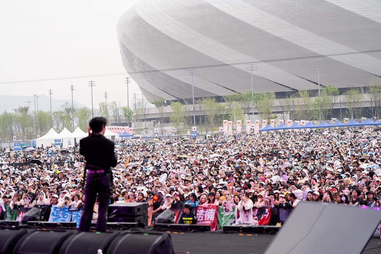 นุนิว - ชวรินทร์ เพริศพิริยะวงศ์
